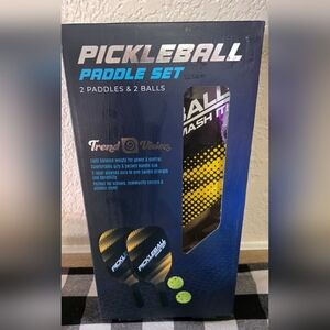 Pickleball Paddle Set with 2 Balls Gift Set